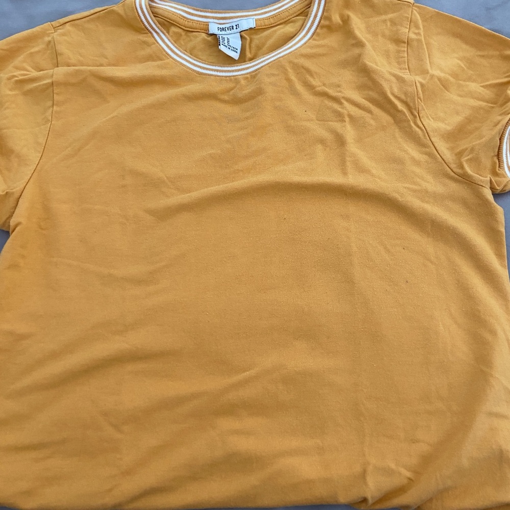 T-shirt bundle - Picture 6 of 8